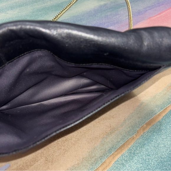 Henri Bendel Limited Edition Leather Clutch Chain Strap - Picture 5 of 12